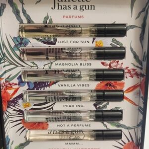 Juliette Has a Gun Essential Wardrobe Fragrance Gift Set Of 6